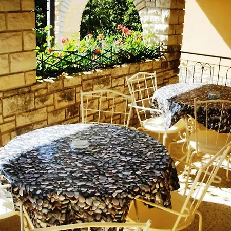 Renata Mare Apartments Rovigno Esterno foto