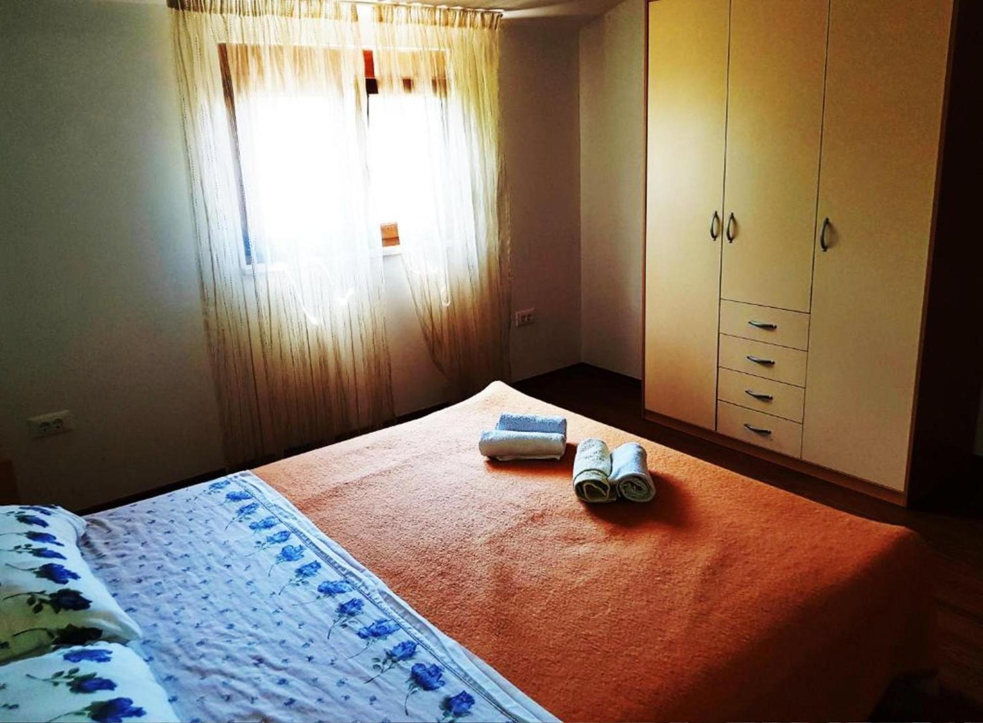 Renata Mare Appartement